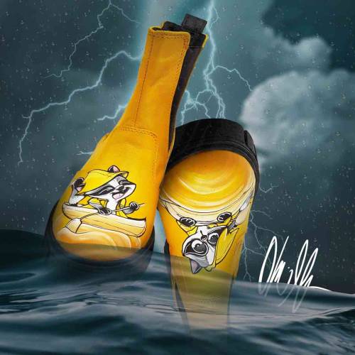 Rainy-raccoon-boots2